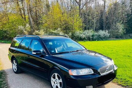 Volvo V70 330.900 km 2.990 &euro; Harburg 86655