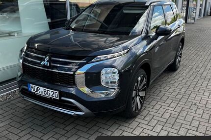 Mitsubishi Plug-in Hybrid Outlander