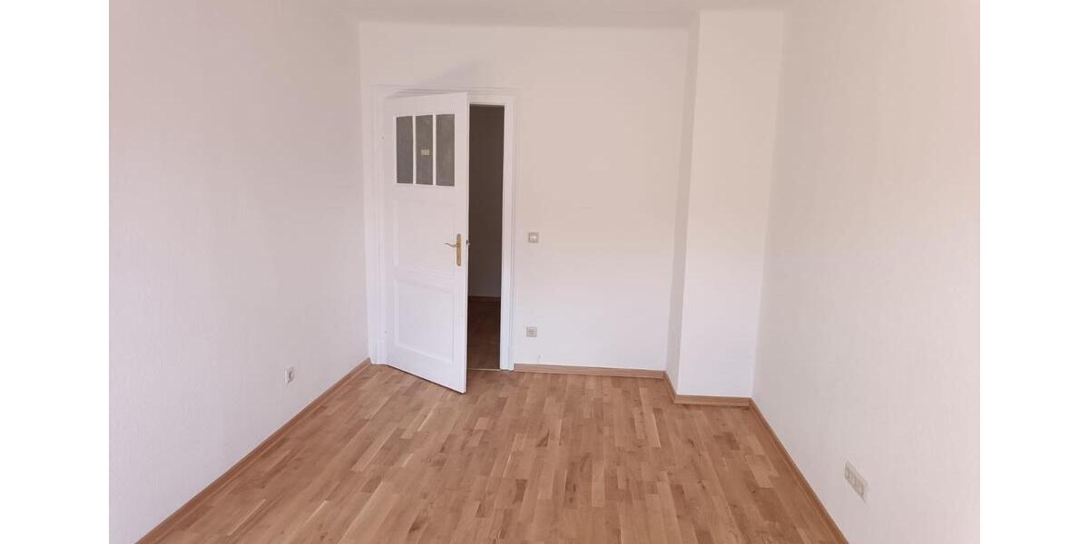 Etagenwohnung Mannheim Fahrlach - 4 Zimmer, 100 m&sup2;, 1.049&euro; | Angebot:25932426