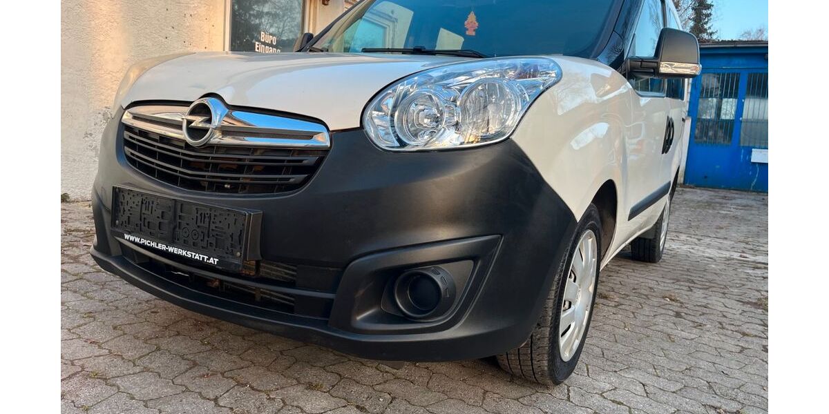 Opel Combo 242.610 km 4.990 &euro; München 80935