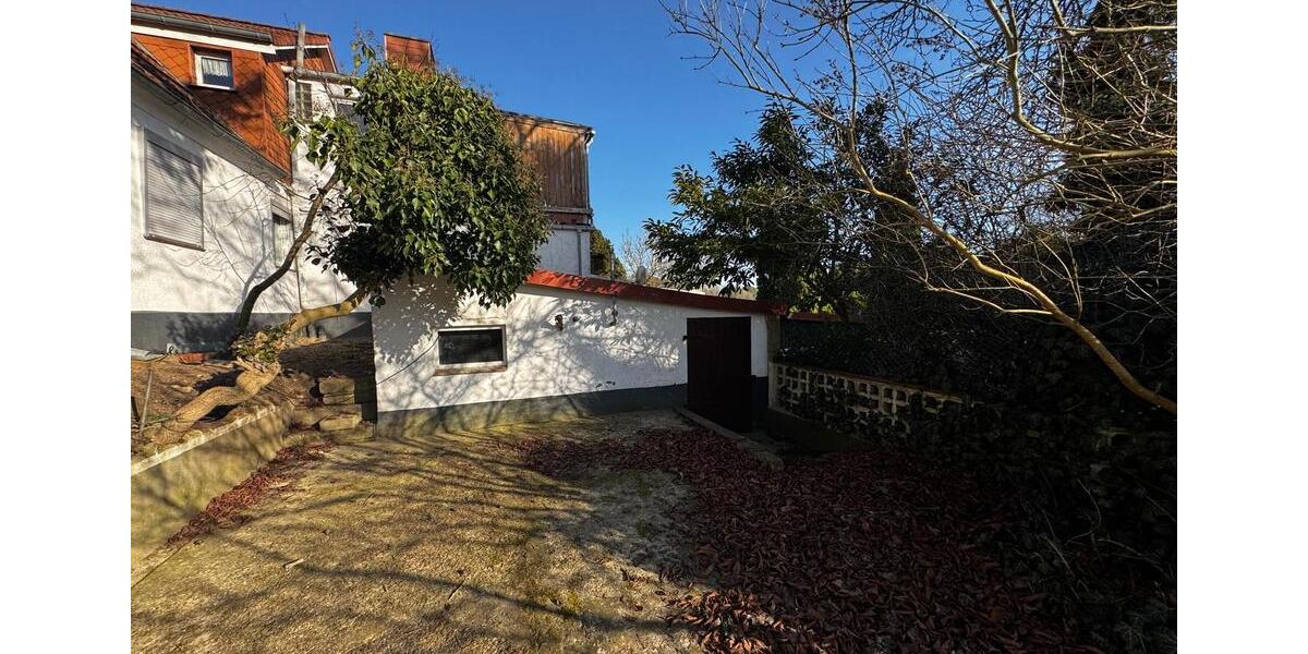 Einfamilienhaus Lüdersdorf - 15 Zimmer, 210 m&sup2;, 295.000&euro; | Angebot:26018777