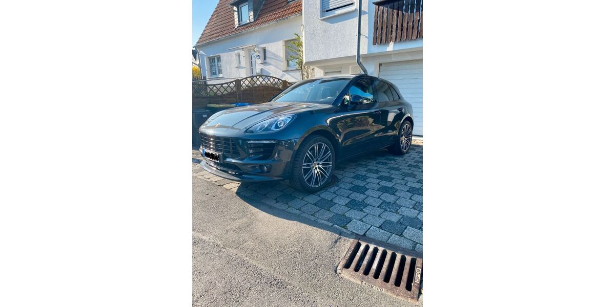 Porsche Macan 94.000 km 37.495 &euro; Dortmund 44227