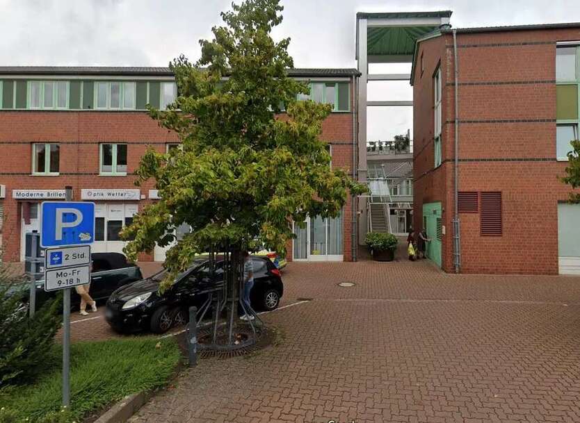 Büro in Salzgitter 2.000 € 250 m²