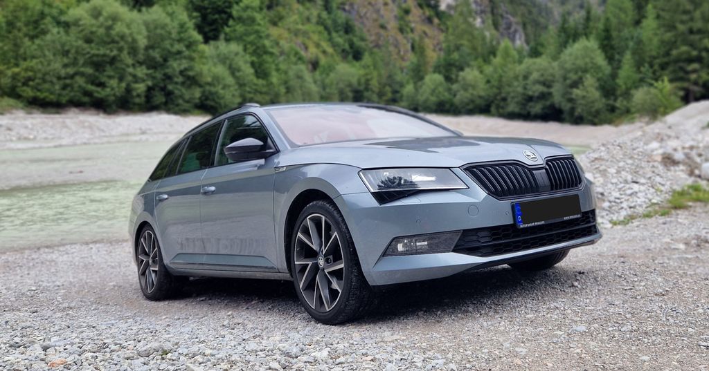 Skoda Superb 142.000 km 16.900 &euro; Wolfstein 67752