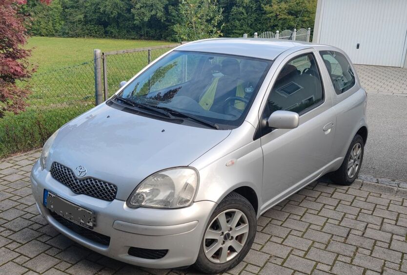 Toyota Yaris 109.000 km 2.500 € Plattling 94447