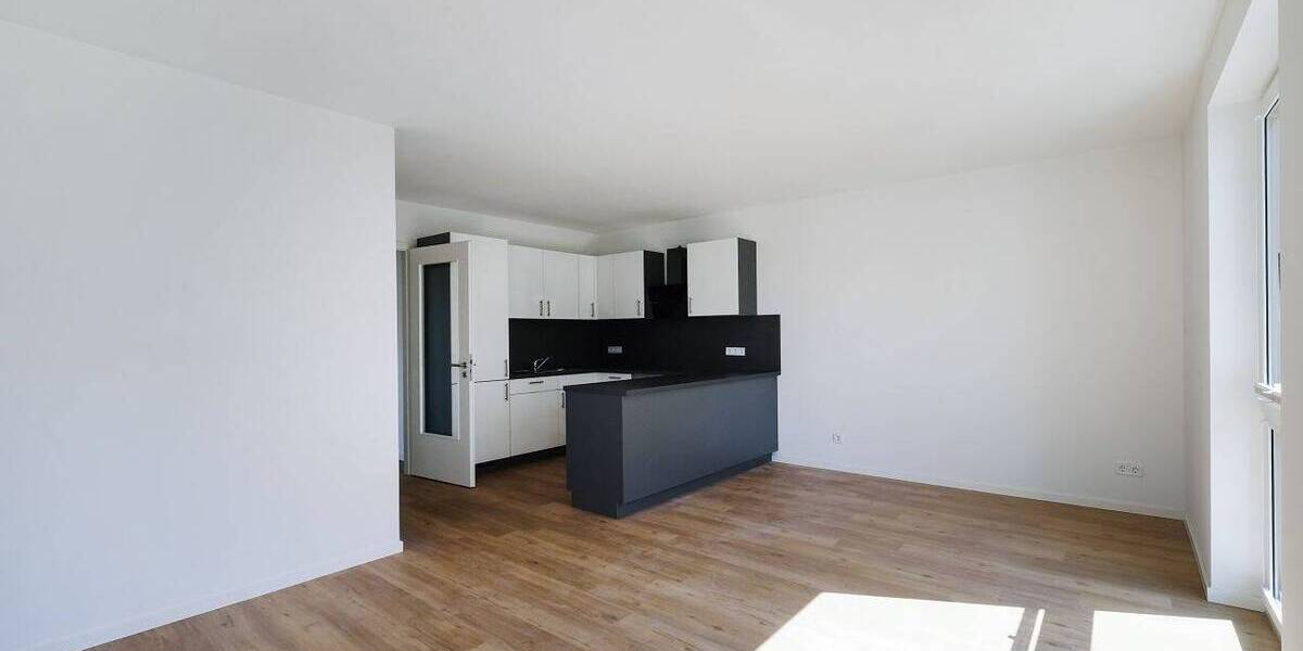 Etagenwohnung Berlin Siemensstadt - 4 Zimmer, 123 m&sup2;, 1.899&euro; | Angebot:26865580