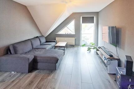 Gepflegte kleine Wohnung, zentral gelegen. 2 zimmer