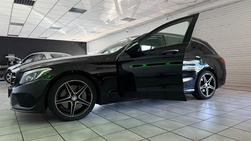 Mercedes-Benz C 250 205.000 km 17.900 &euro; Troisdorf 53840
