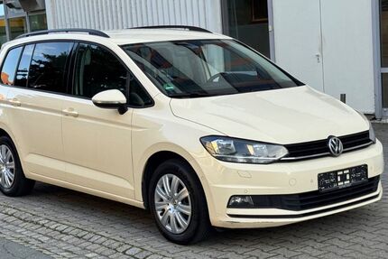 VW Touran 330.000 km 6.499 € Chemnitz 09120
