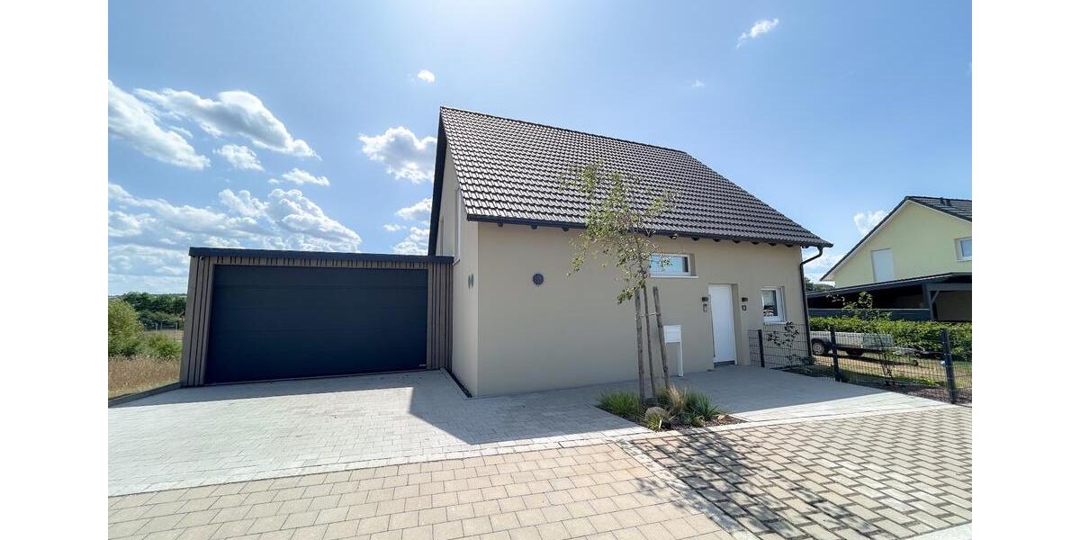 Einfamilienhaus Vilseck - 8 Zimmer, 130 m&sup2;, 599.000&euro; | Angebot:27267930