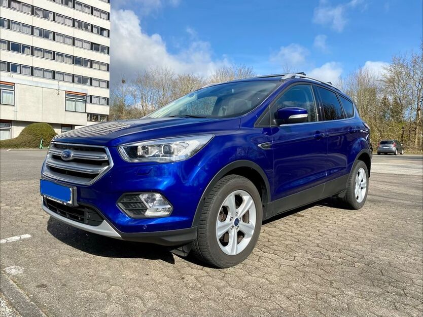 Ford Kuga 64.000 km 18.500 € Kiel 24118