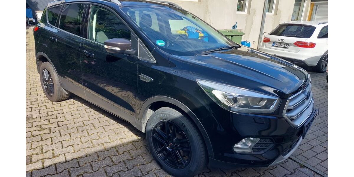 Ford Kuga 117.000 km 9.790 &euro; Heuchelheim 35452