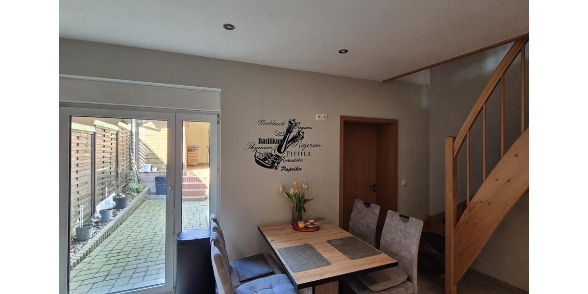 Reihenhaus Warin - 3 Zimmer, 82 m&sup2;, 680&euro; | Angebot:26223906