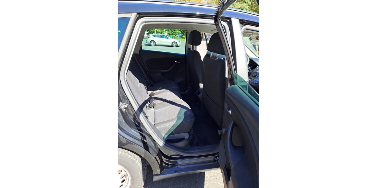 Seat Altea XL 136.000 km 3.900 &euro; Leverkusen 51373