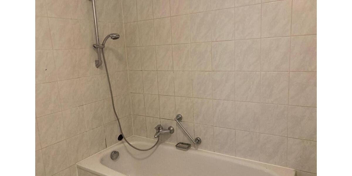 Etagenwohnung Aßlar - 3 Zimmer, 69 m&sup2;, 650&euro; | Angebot:26396956