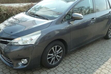 Toyota Verso 199.050 km 4.300 &euro; Moorenweis 82272