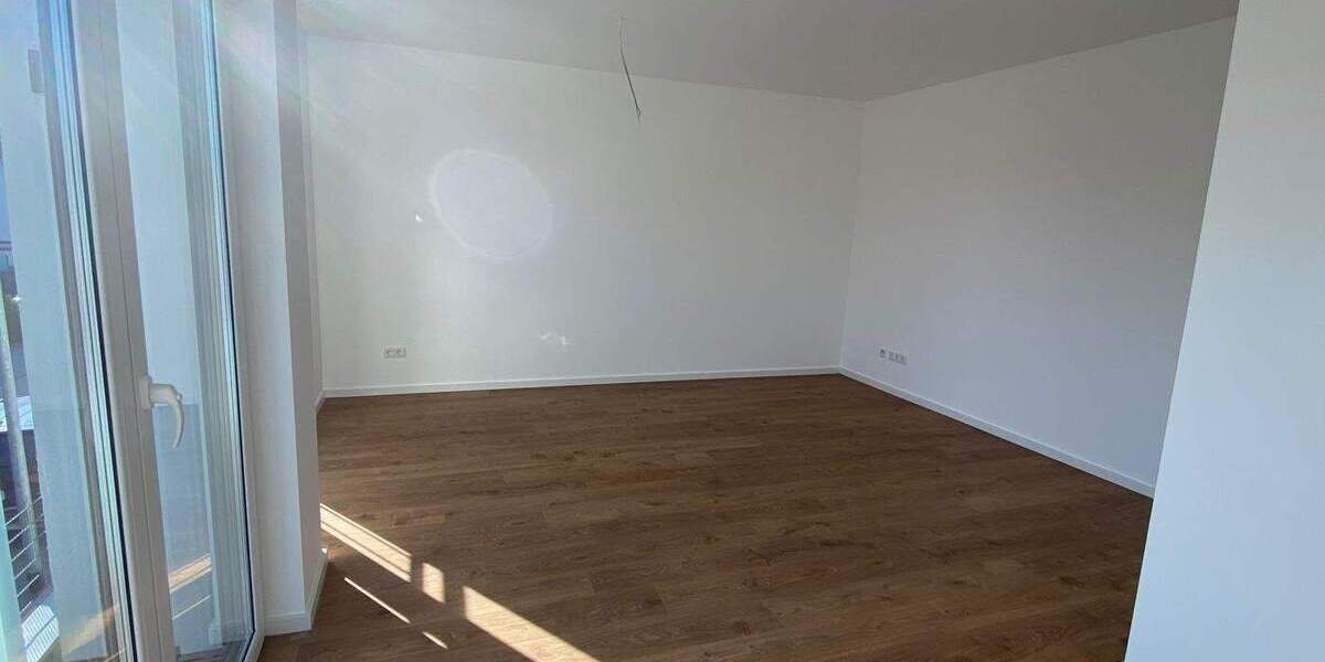 Mietwohnung im 1. OG mit Balkon und Aufzug - in Nettetal-Lobberich 2 zimmer