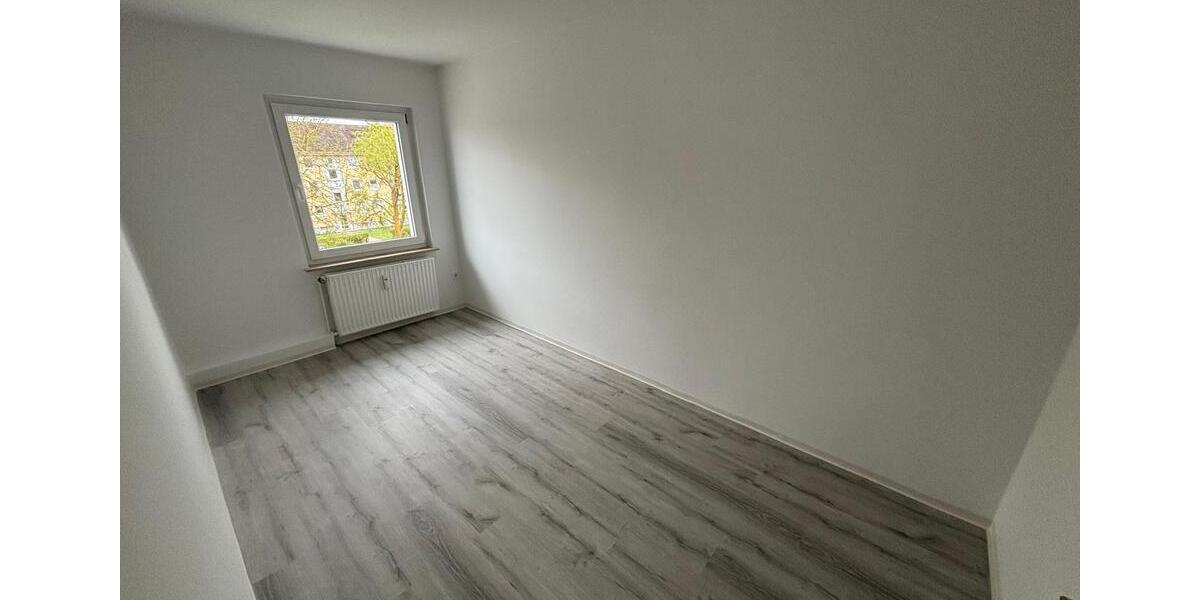 Etagenwohnung Lüchow (Wendland) - 4 Zimmer, 73 m&sup2;, 728&euro; | Angebot:26248050