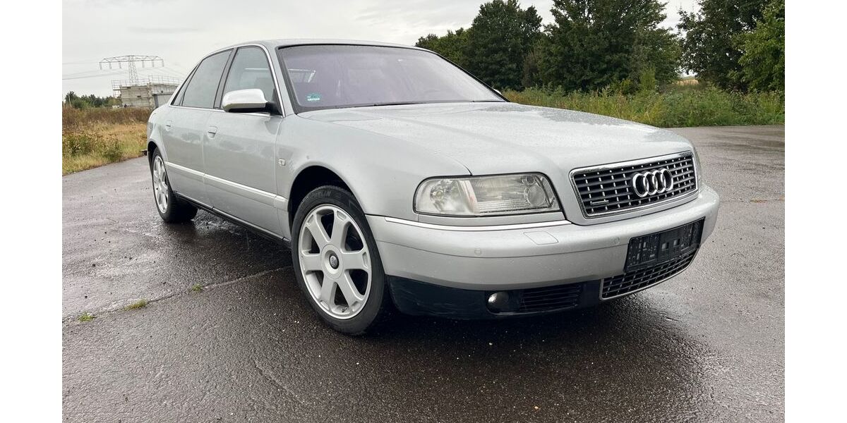 Audi A8 240.000 km 13.490 &euro; Leipzig 04177