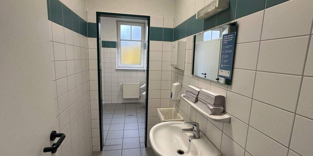 Gewerbeobjekt Wunstorf - 2 Zimmer, 522 m&sup2;, 6.000&euro; | Angebot:25200548