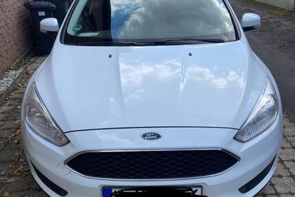 Ford Focus 95.000 km 7.800 &euro; Kerpen 50170