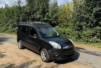 Opel Combo 97.000 km 12.499 &euro; Eckernförde 24340