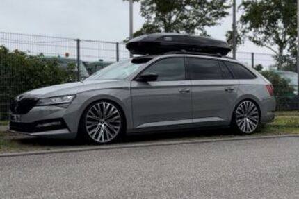 Skoda Superb 137.000 km 22.790 &euro; Kritzmow 18198
