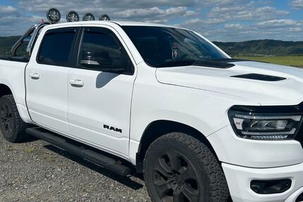 Dodge RAM 67.000 km 46.300 &euro; Stadtsteinach 95346
