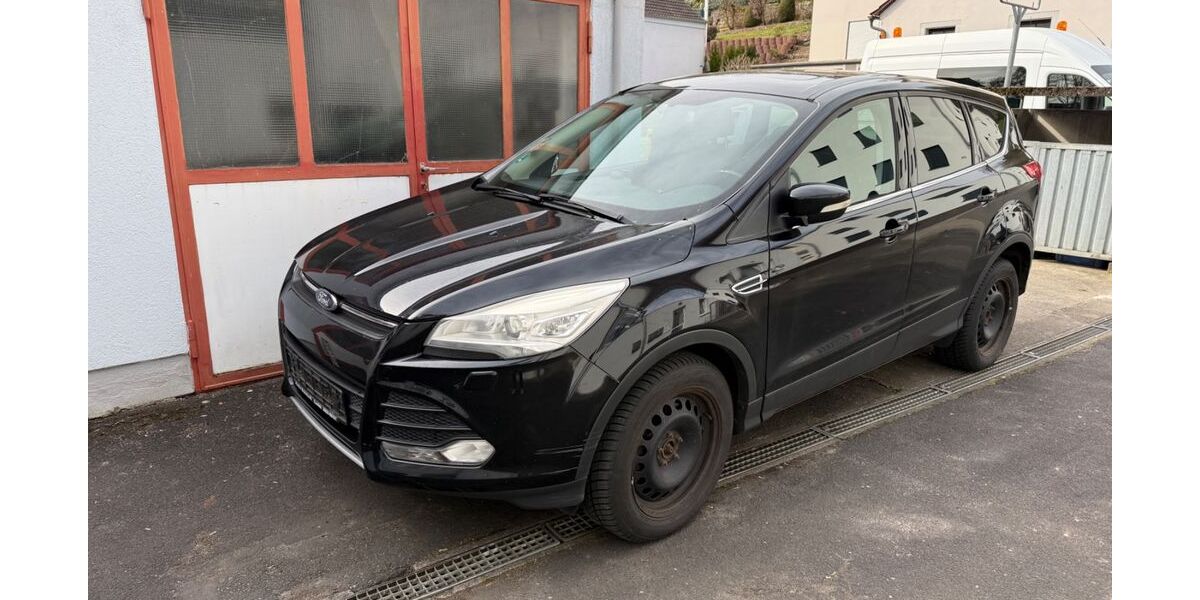 Ford Kuga 220.794 km 7.500 &euro; Würzburg 97078