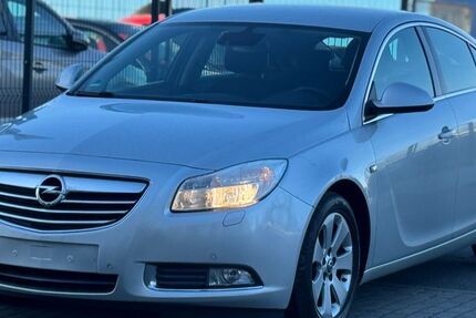 Opel Insignia 152.011 km 3.900 &euro; Wildau 15745