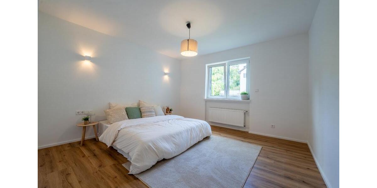 Sanierte 3,5-ZKB-Erdgeschosswohnung mit Balkon und Garten 3 zimmer