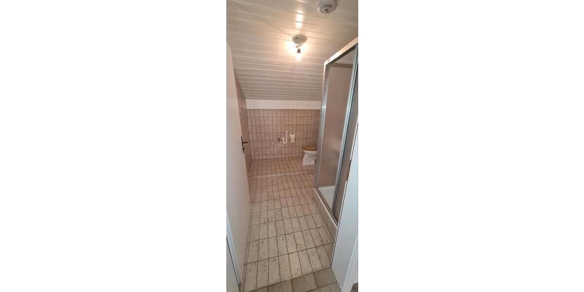 Dachgeschoßwohnung Dorfen - 2 Zimmer, 60 m&sup2;, 1.150&euro; | Angebot:25397694