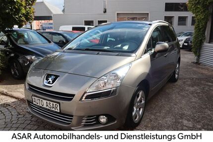Peugeot 5008 120.000 km 9.980 € Fürth 90763