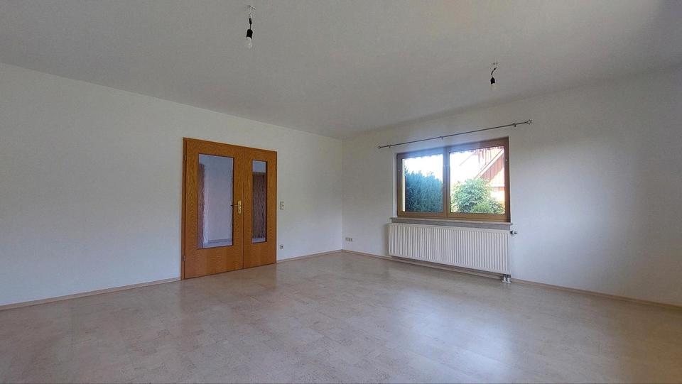 Großzügige 3,5 Zi. EG Whg. direkt in Leutershausen 3.5 zimmer