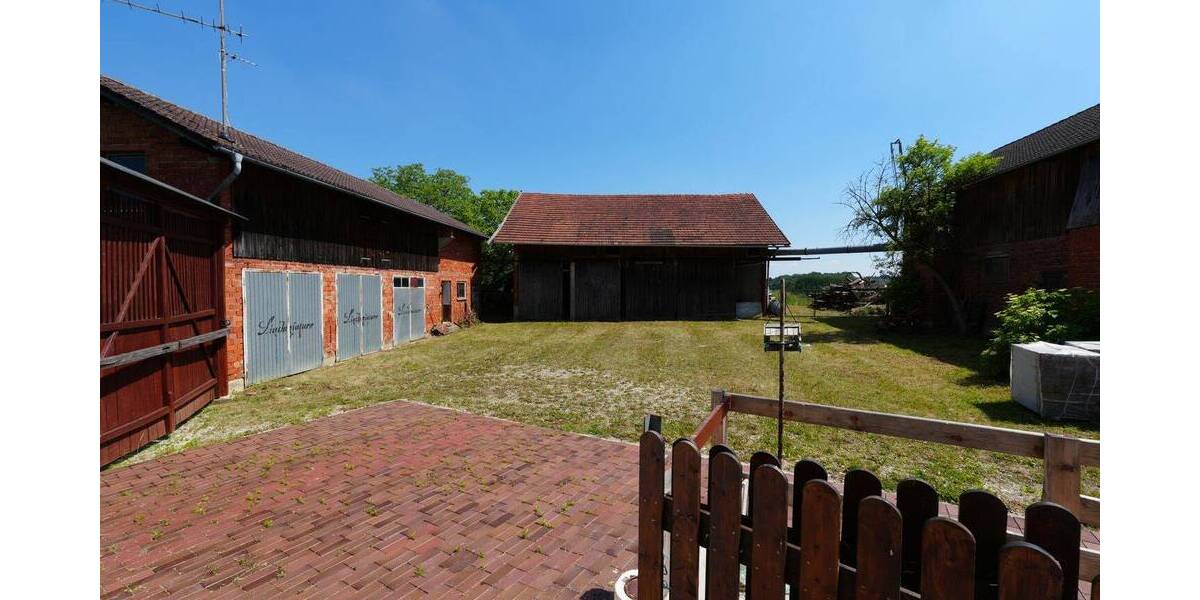 Bauernhaus, Landhaus Simbach a.Inn Hof - 9 Zimmer, 233 m&sup2;, 595.000&euro; | Angebot:26817141