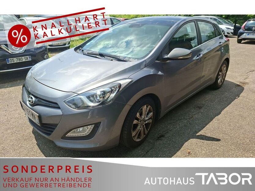 i30