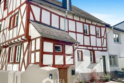 Haus Boppard - 8 Zimmer, 195 m&sup2;, 495.000&euro; | Angebot:24982966