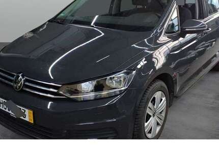 VW Touran 49.500 km 25.980 &euro; Würzburg 97076
