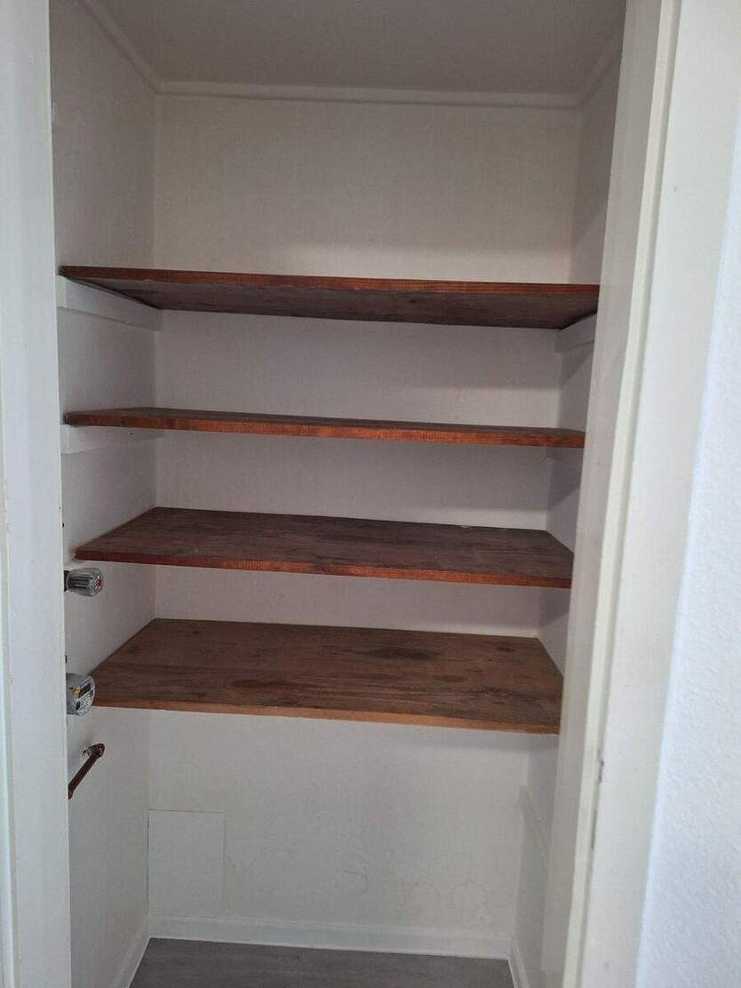 renovierte citynahe Wohnung - WG geeignet 5 zimmer