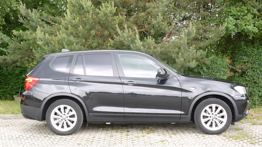 BMW X3 225.000 km 9.999 &euro; München 81243