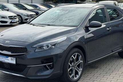 Kia XCeed 73.000 km 17.990 &euro; Cloppenburg 49661