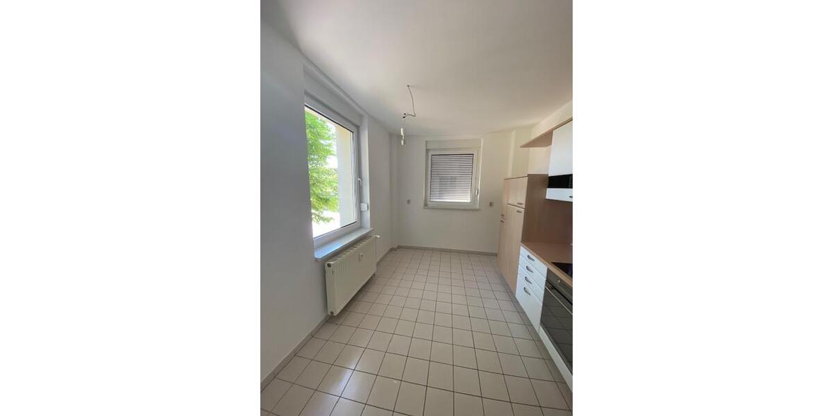 Hochparterre Raguhn-Jeßnitz Jeßnitz - 2 Zimmer, 43 m&sup2;, 350&euro; | Angebot:26262559