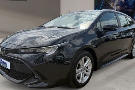 Toyota Corolla 47.726 km 17.950 &euro; Hamburg 21073