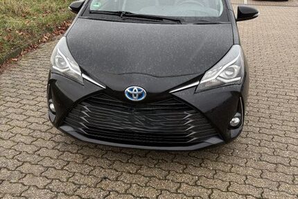 Toyota Yaris 38.873 km 14.500 &euro; Jülich 52428