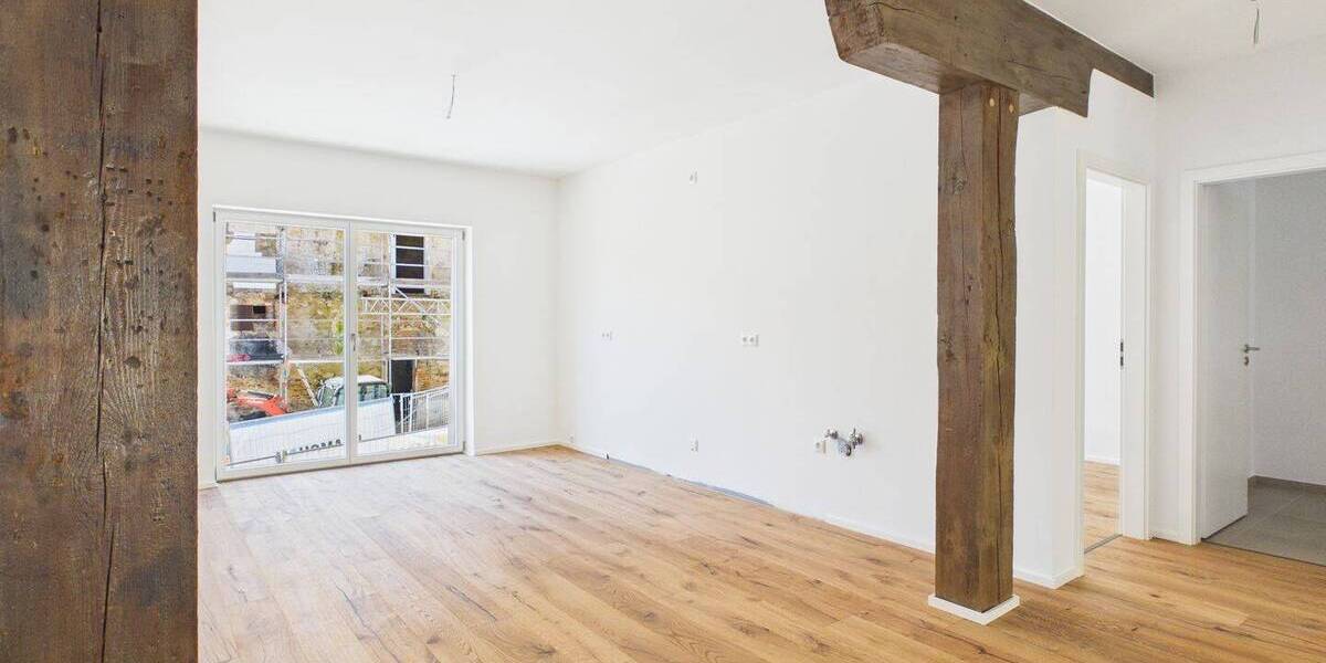 Etagenwohnung Amberg - 3 Zimmer, 100 m&sup2;, 1.500&euro; | Angebot:26449992