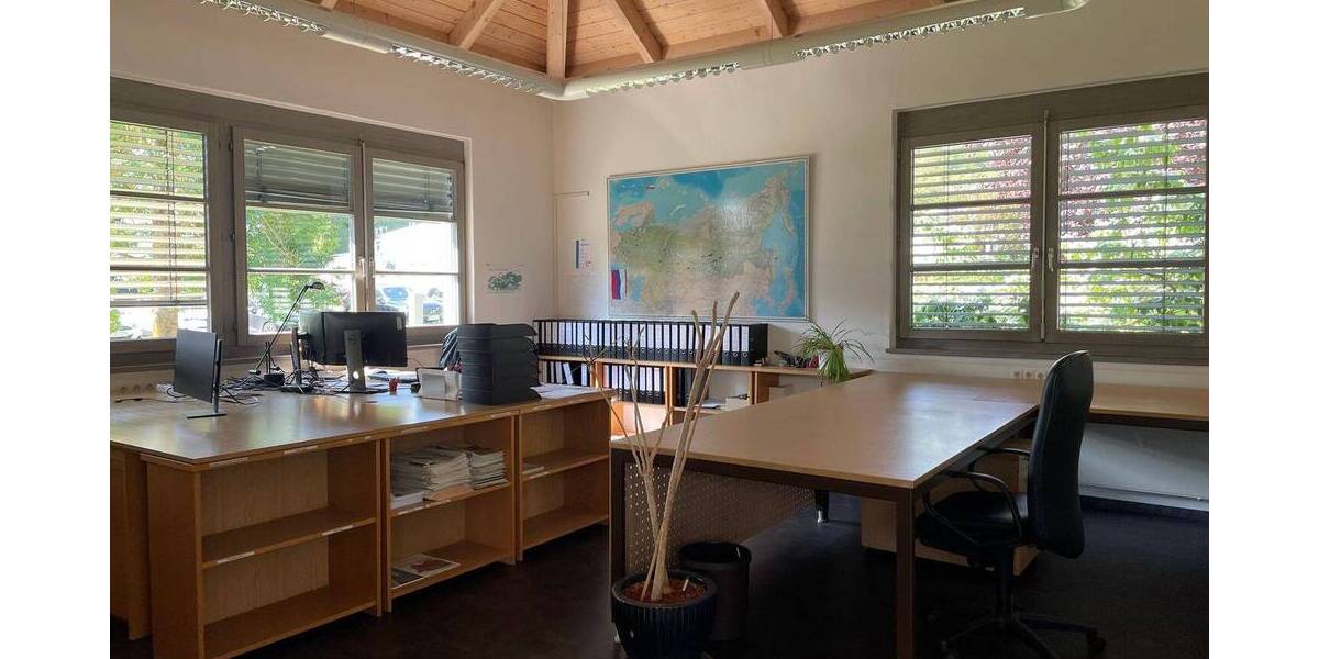 Gewerbeobjekt Reutlingen Jettenburg - 9 Zimmer, 454 m&sup2;, 4.600&euro; | Angebot:25433546