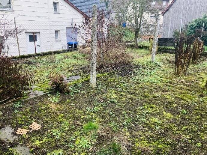 Einfamilienhaus Schrozberg - 8 Zimmer, 114 m&sup2;, 139.000&euro; | Angebot:25701363