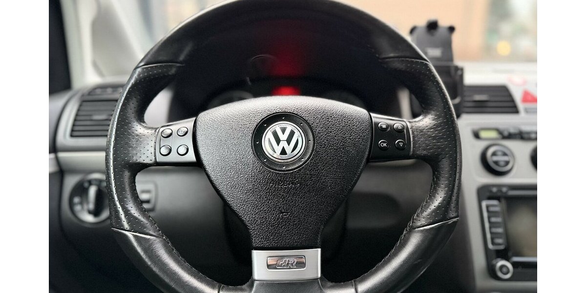 VW Touran R-Line / Leder / 7Sitze / 1.Hd / Navi 125.000 km 11.900 &euro; Mönchengladbach 41066