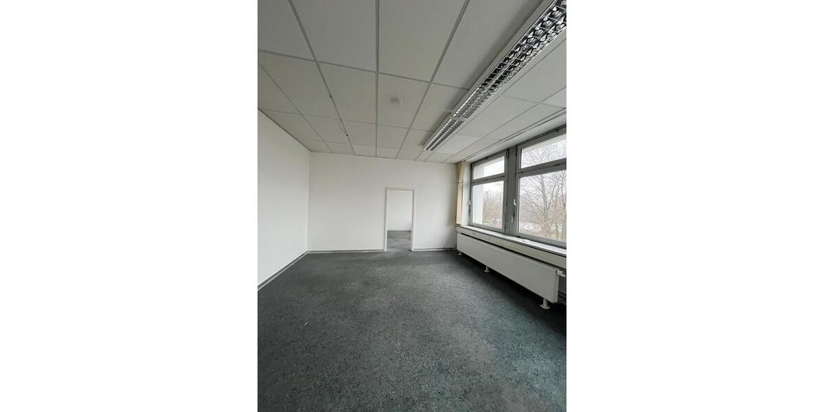 2 Büroräume in Puchheim Nähe München zu vermieten zimmer