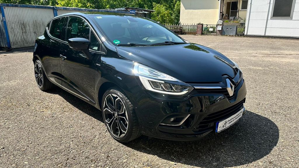 Renault Clio 86.575 km 9.900 &euro; Ehingen Donau 89584